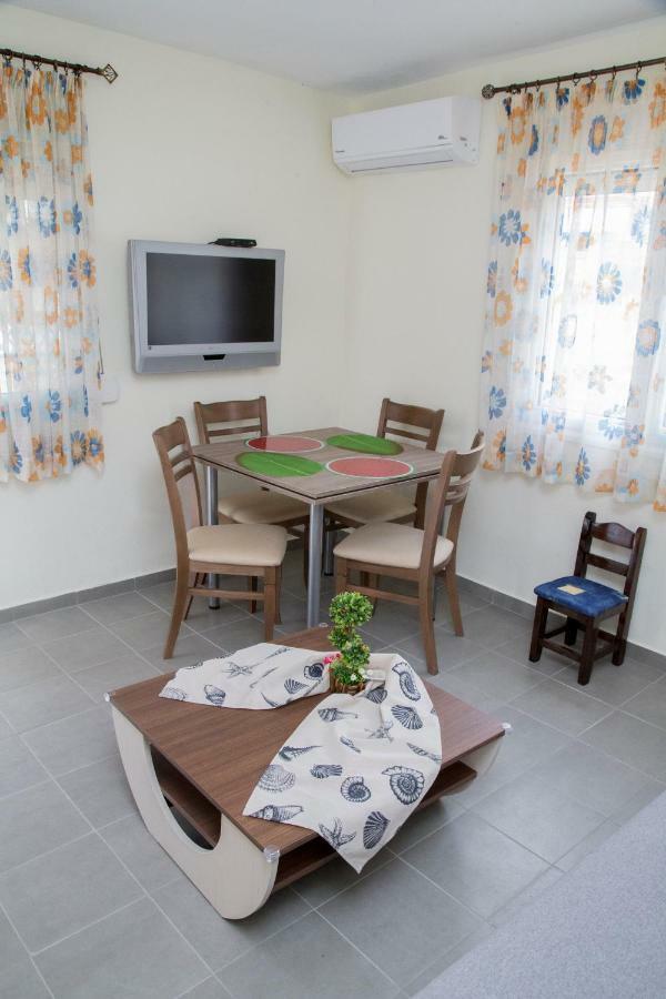 Villa House For Relaxing Vacations Keramotí Esterno foto